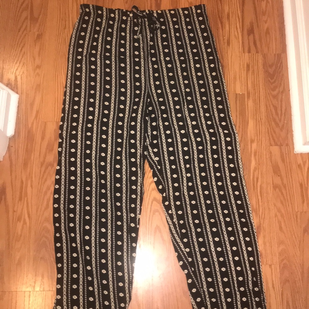 2/$10 Boho pants